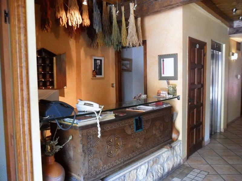 Hotel Rey Chindasvinto Covarrubias Bagian luar foto